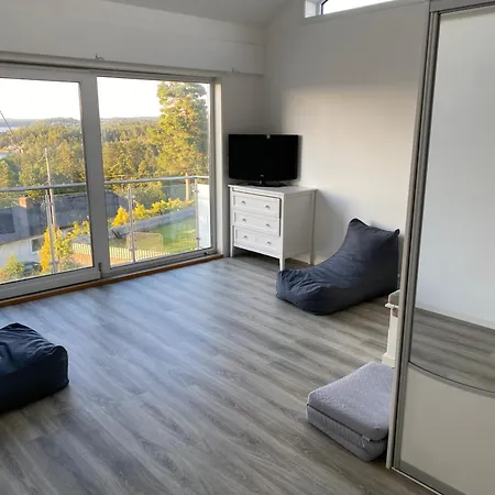 度假居 Flott Sorlandshus Leies Ut 阿伦达尔